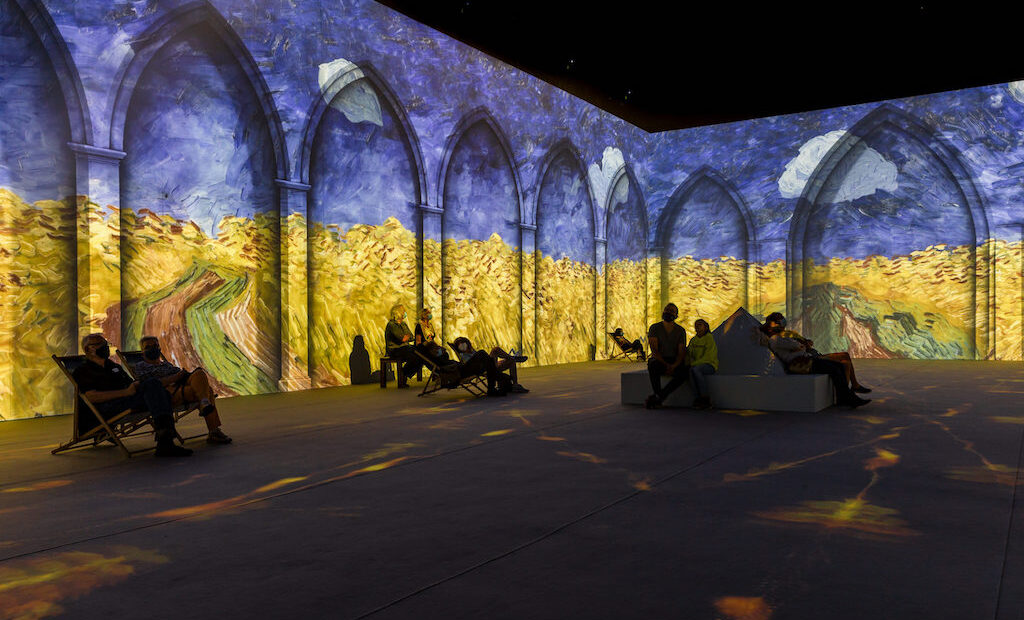 esperienza immersiva nell'arte di Van Gogh